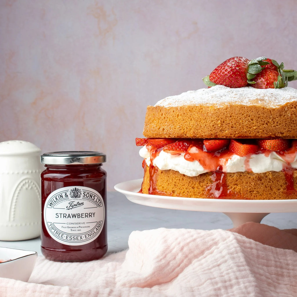 Tiptree Strawberry Preserve 340g
